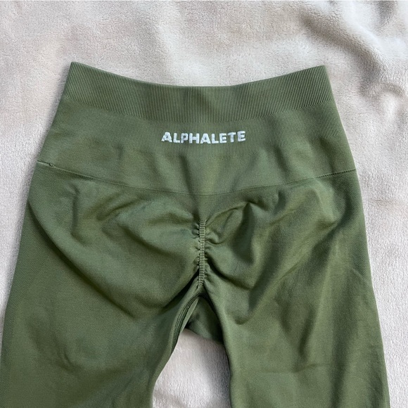 *SOLD* ALPHALETE Amplify Leggings – Dusty Green - Picture 2 of 4